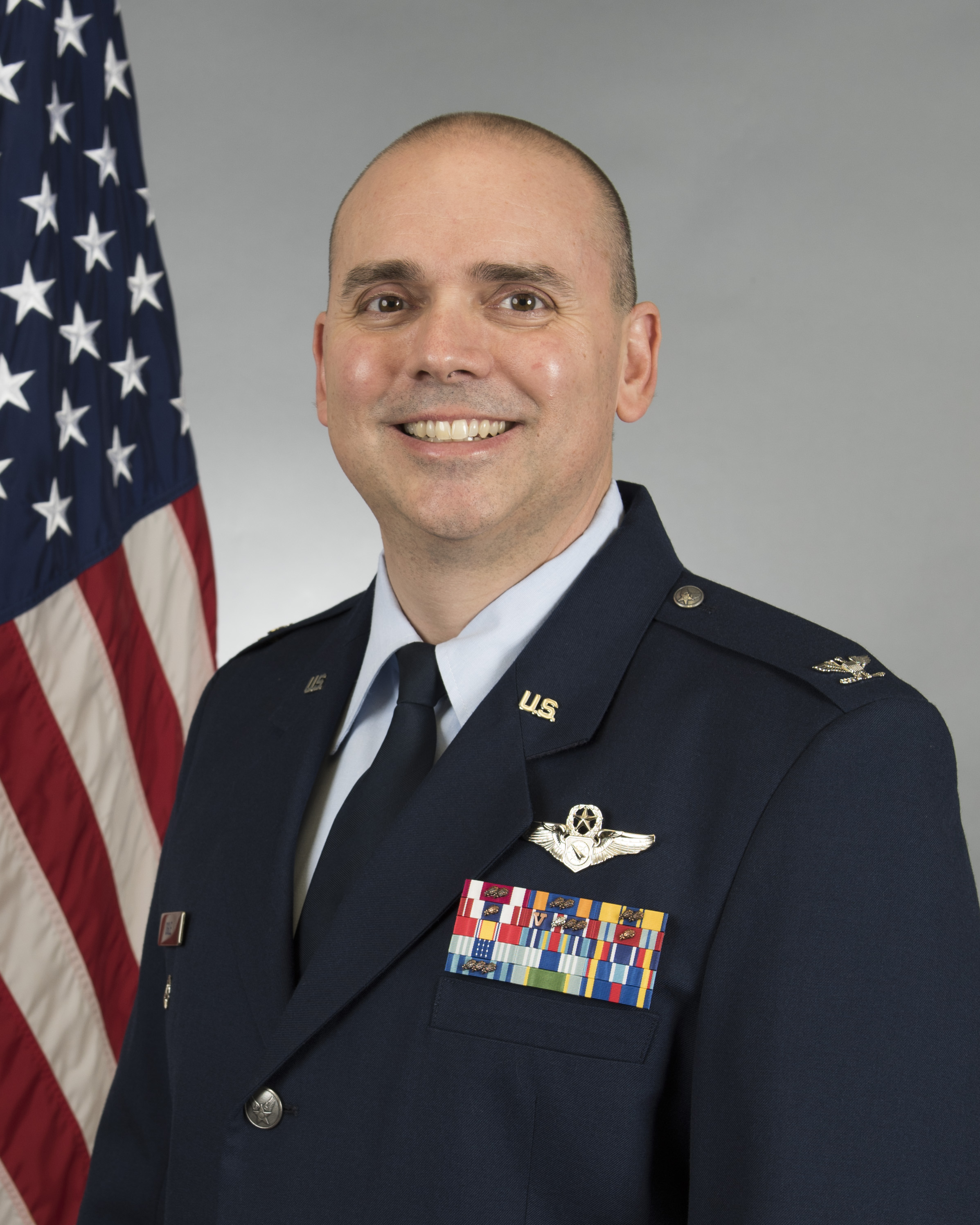 Official Photo of Col Ogle